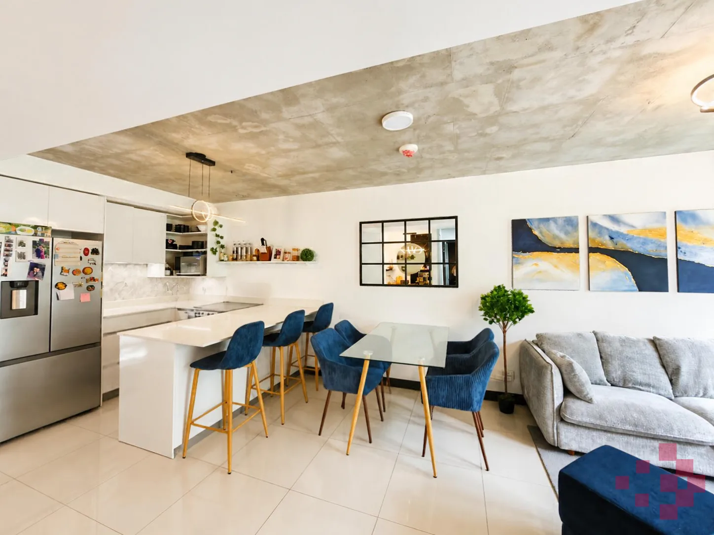 APARTAMENTO CON JARDÍN EN VENTA, CONDOMINIO KHAYA, CURRIDABAT,  GRANADILLA.