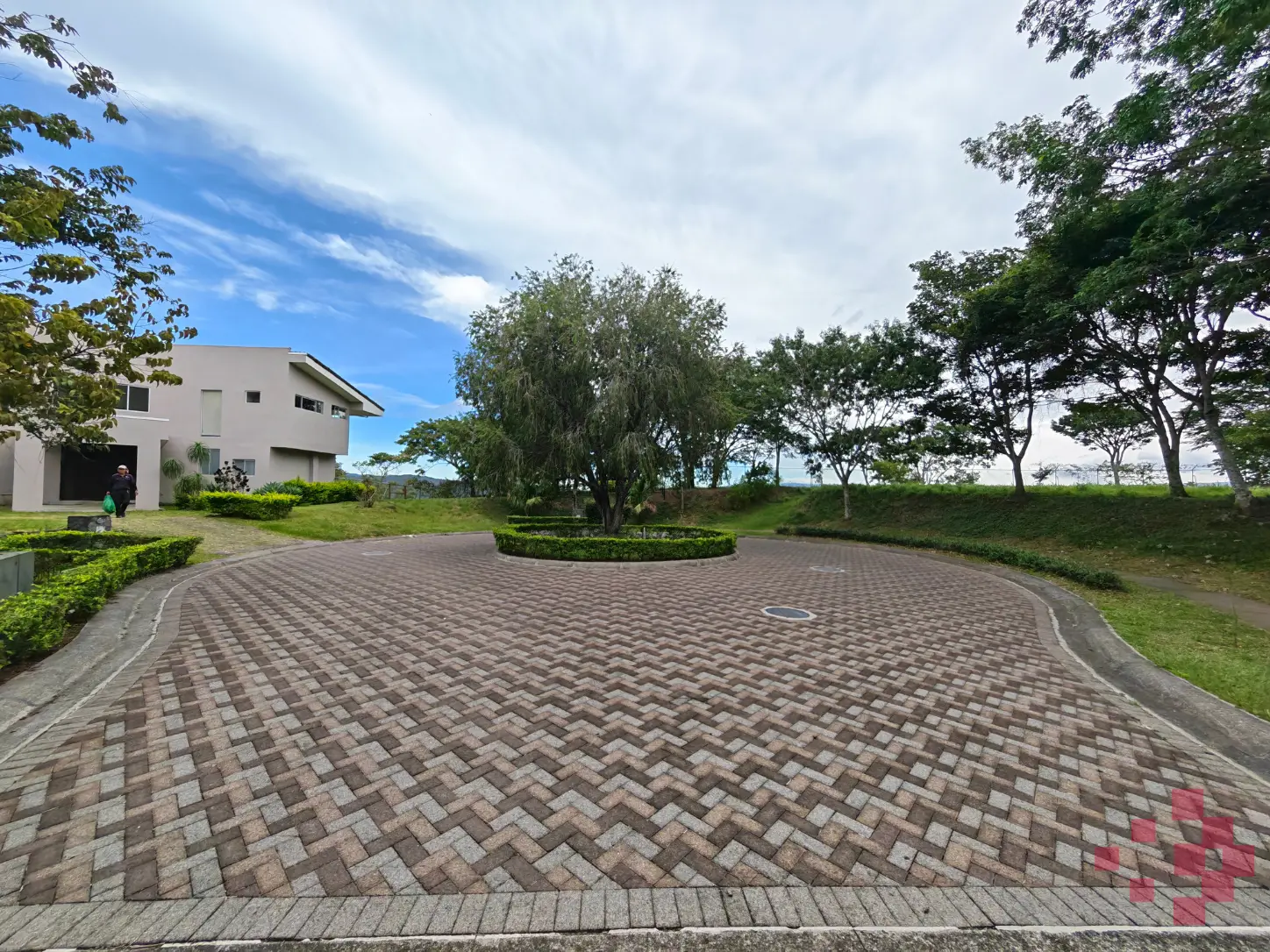 Venta de Lote Esquinero en Condominio Hacienda Los Bambúes, 