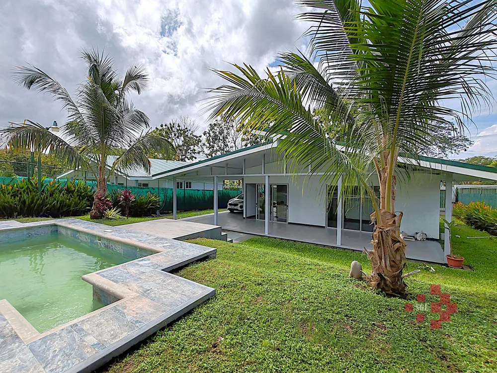 Casa de playa en venta, Puntarenas, Bajamar, Garabito.