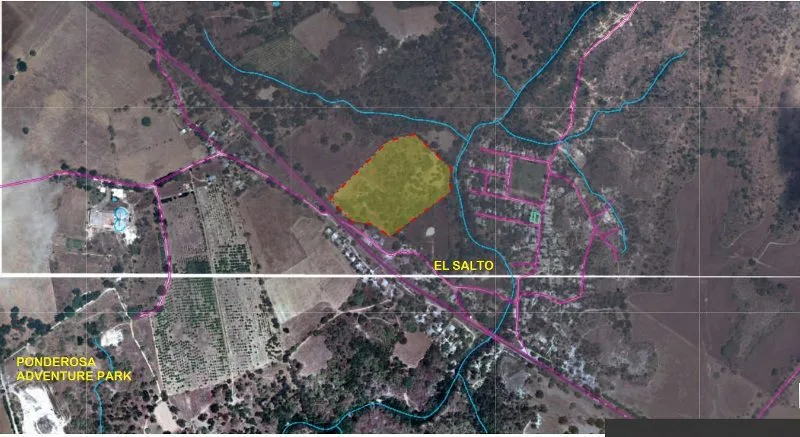 Venta de finca en Liberia, El Salto, frente autopista.