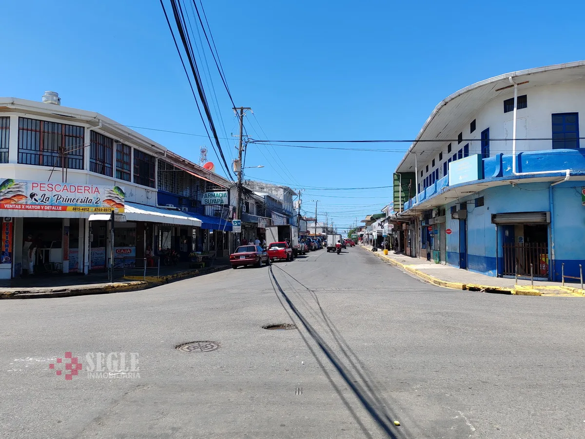 Venta de Propiedad Comercial en Puntarenas