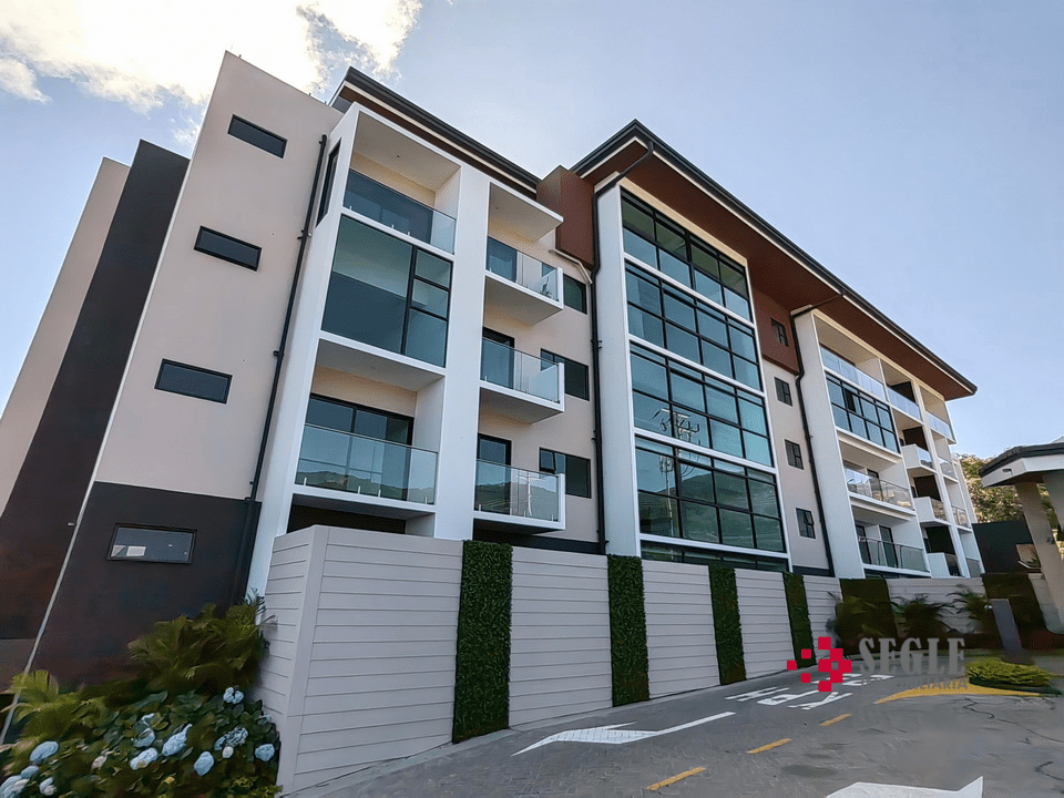 Penthouse en venta, Escazú Centro.