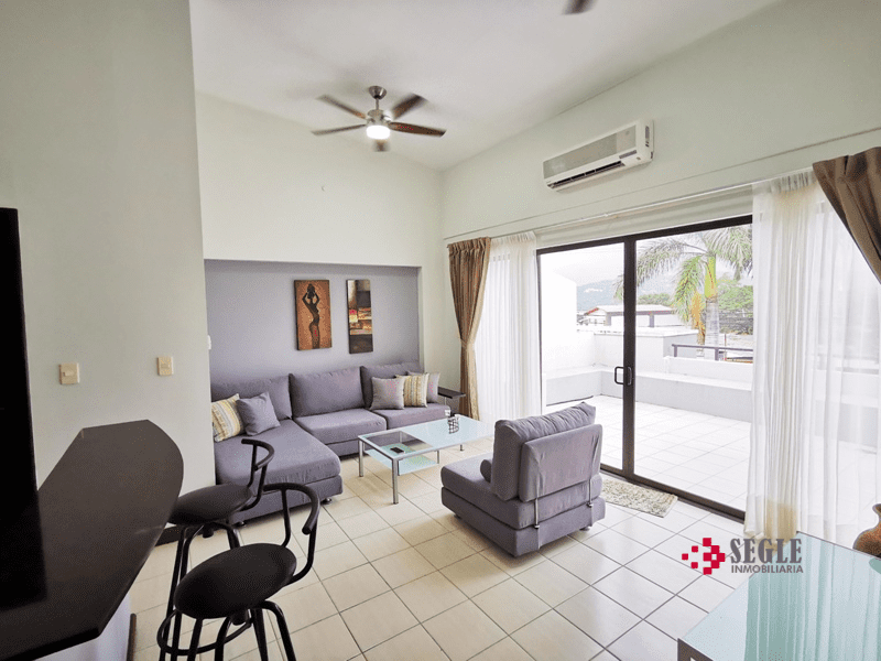Apartamento amueblado en venta, Santa Ana, Avalon
