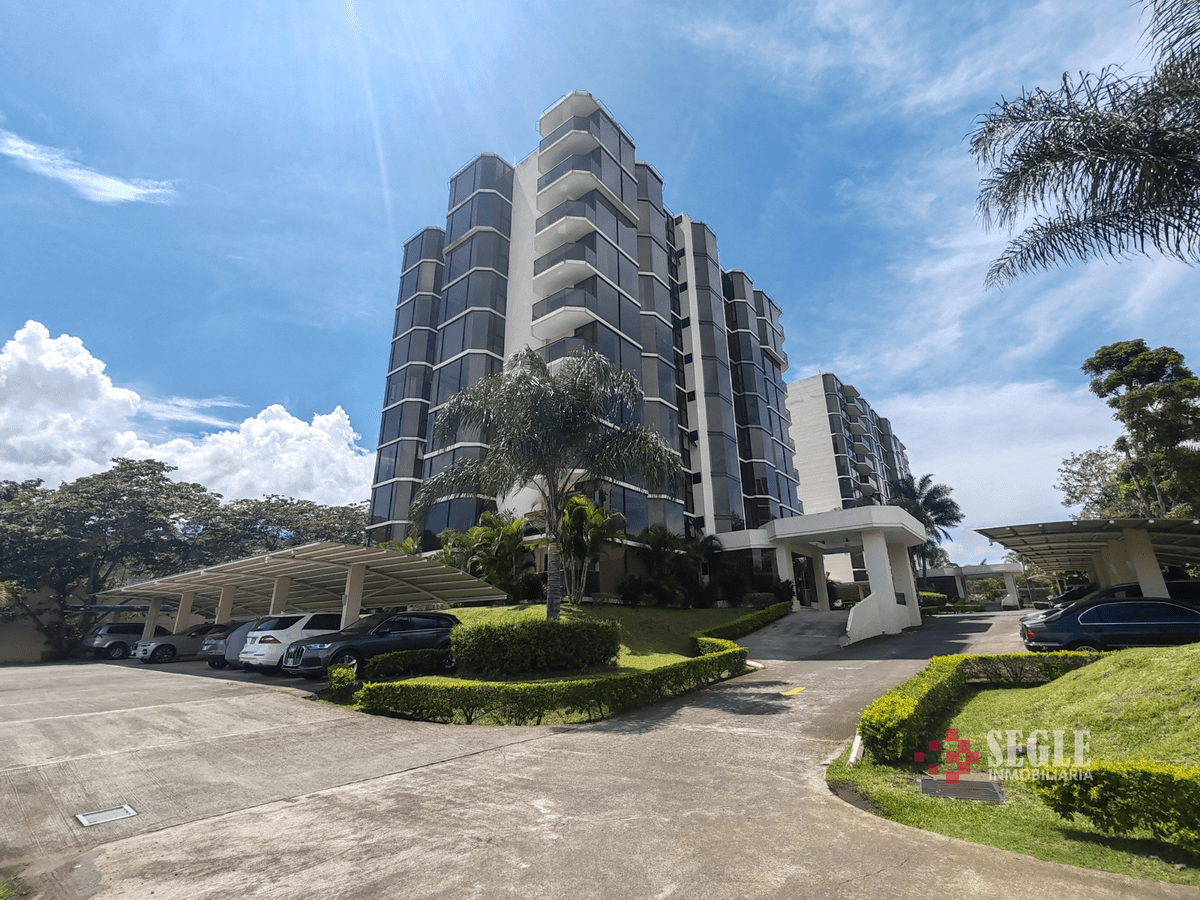 Apartamento en venta, Escazú, Bello Horizonte.