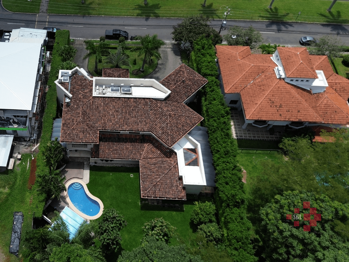 Casa de lujo en venta, Santa Ana, Valle del Sol. C.R.