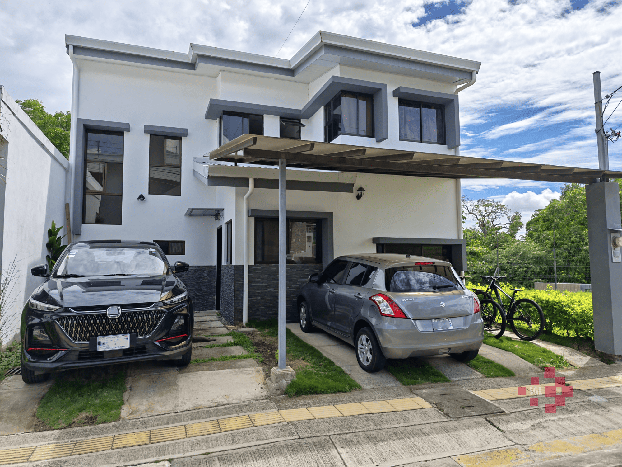 Casa en venta, Brasil de Santa Ana.