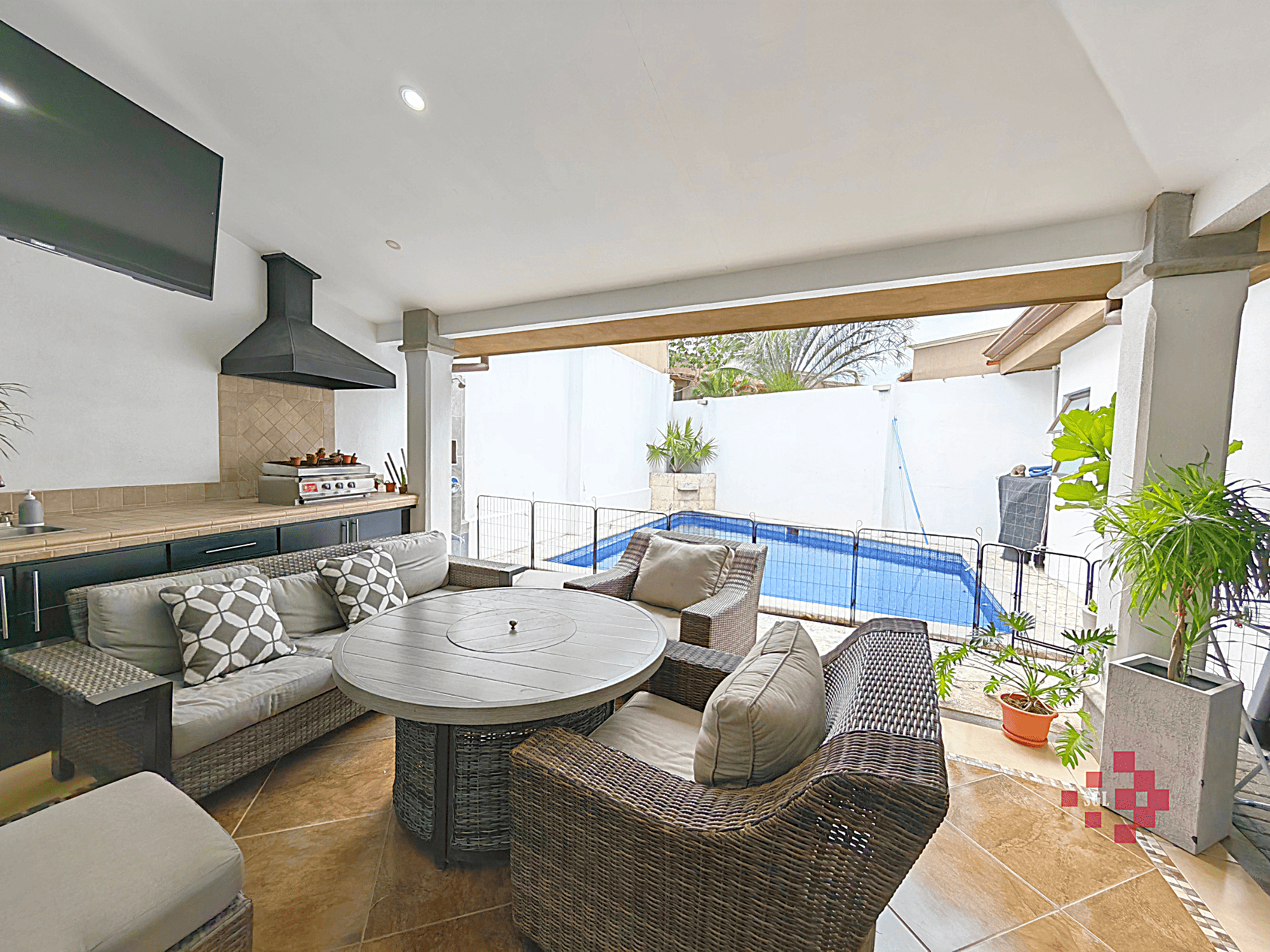 Casa de un nivel en venta, Santa Ana