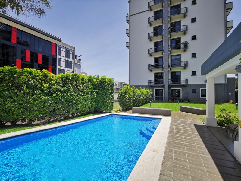 Apartamento amueblado en Alquiler , Escazú, Trejos Montealegre.