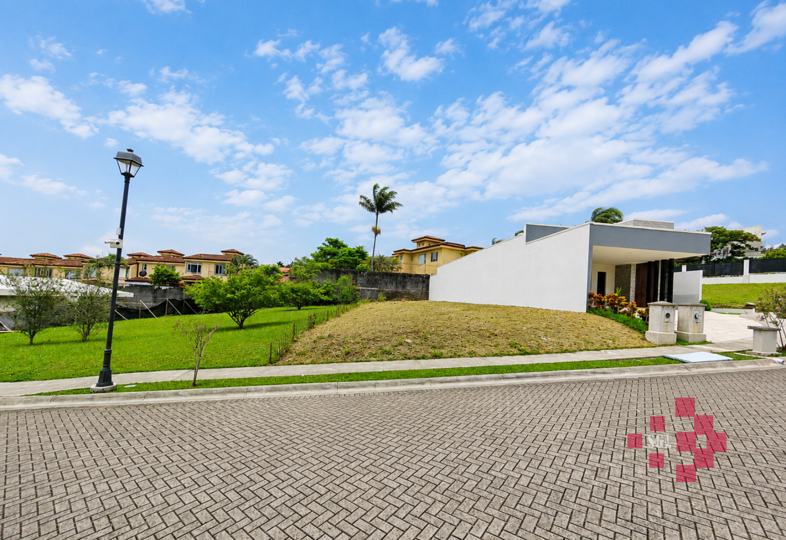 Lote en venta, Guachipelín de Escazú.